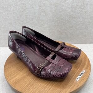 Indigo by‎ Clarks Womens 8 Heels Burgundy Leather Mary Jane Kitten Heel Academia